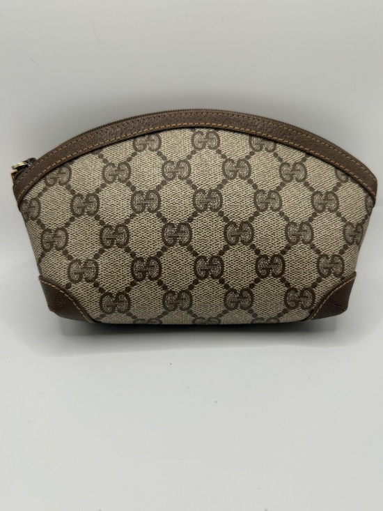 Gucci Handbags - Gucci Tan Brown Vintage GG Monogram Authentic Toiletry Pouch